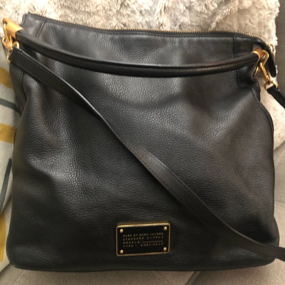 Authentic Marc by Marc Jacobs Bag. Shoulder or Crossbody. Mint condition. - Picture 1 of 10